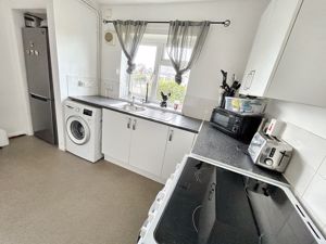 Kitchen - click for photo gallery